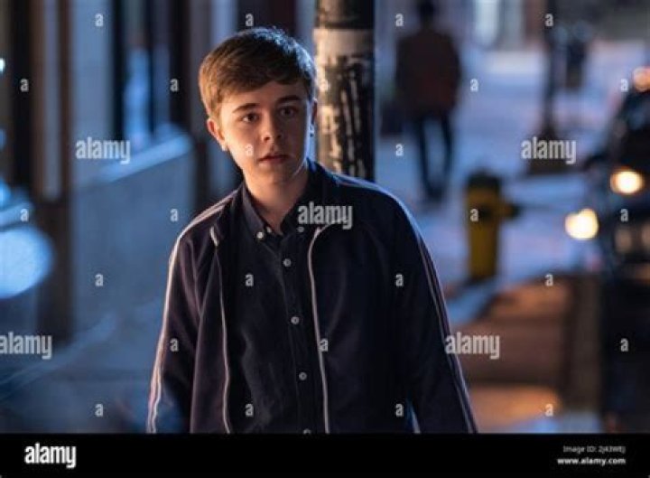 Alexander Elliot Wiki, Age, Height, Girlfriend, Parents & More