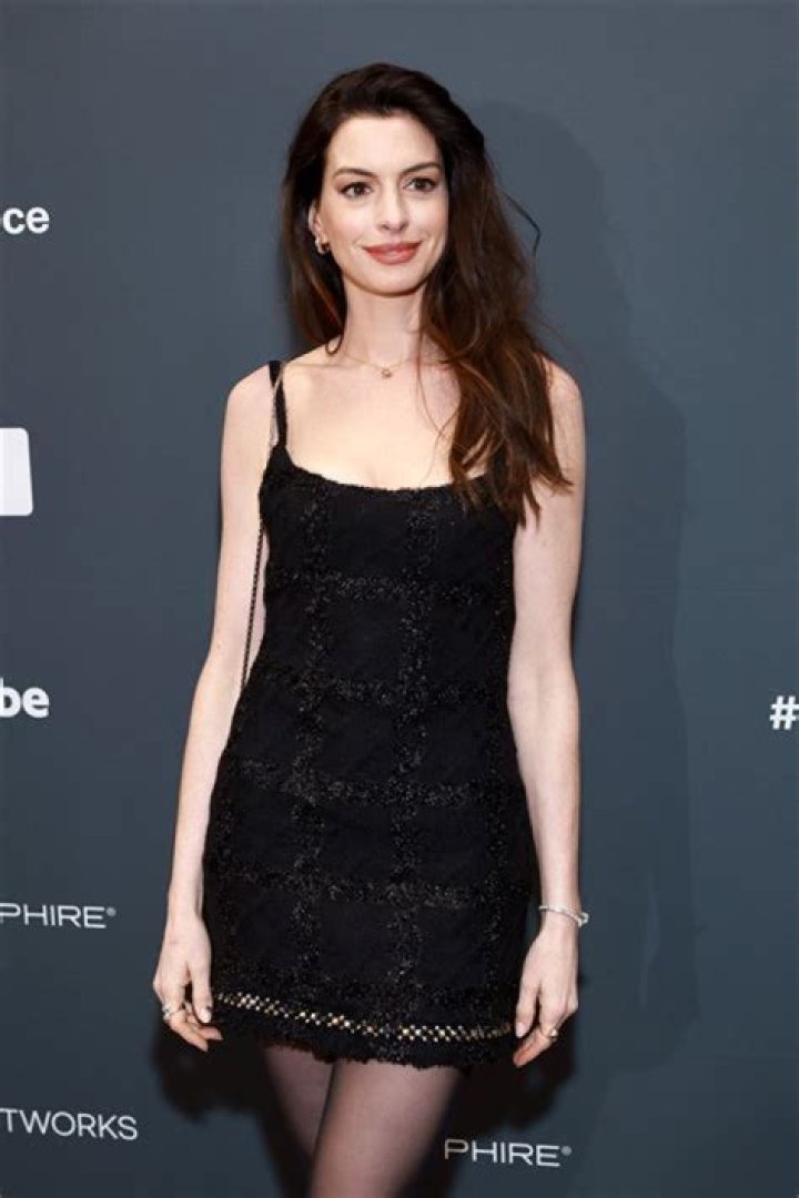 Anne Hathaway Body Measurements Bra Size Height Weight Stats