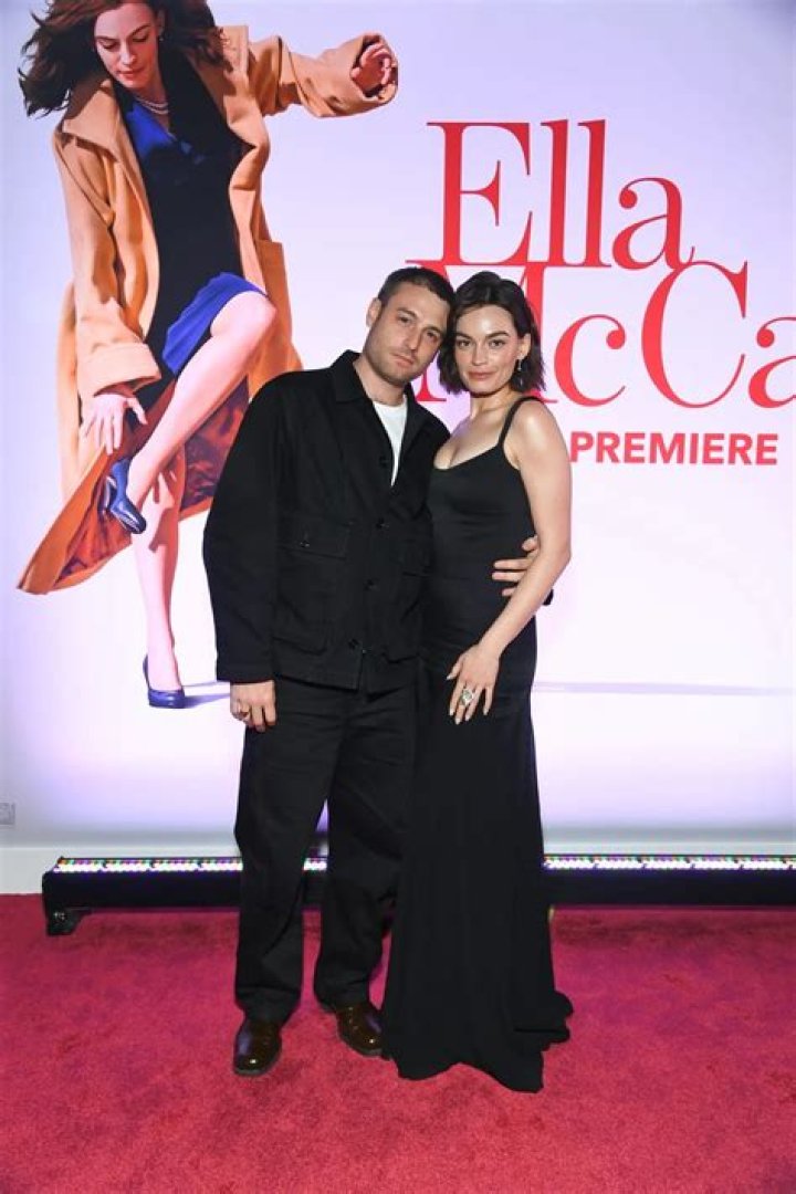 Emma Mackey Boyfriend: Meet Martin Aleman, All Facts
