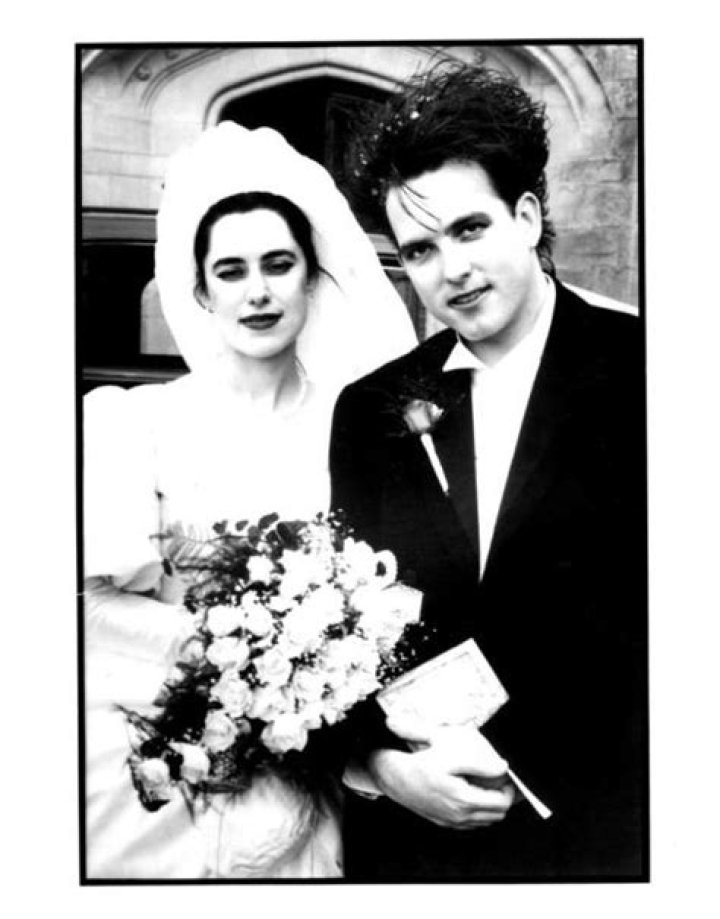 How did Robert Smith and Mary Poole meet? – Celebrity