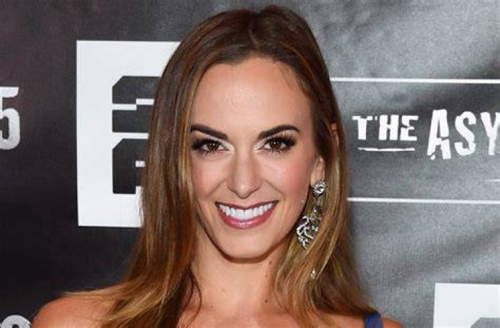 Jena Sims in Bathing Suit Shares "Bachelorette Content" — Celebwell