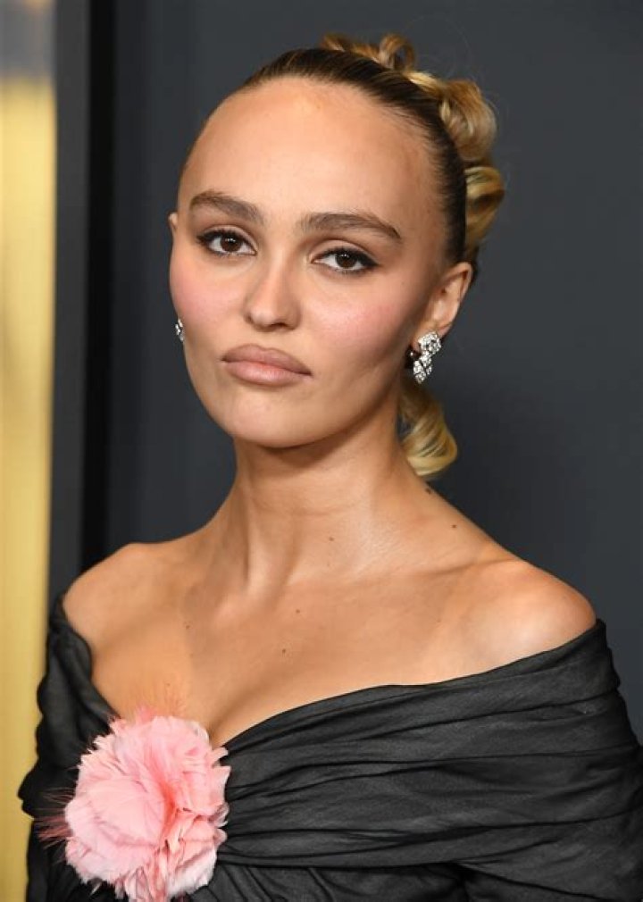 Lily-Rose Depp Bra Size, Age, Weight, Height, Measurements
