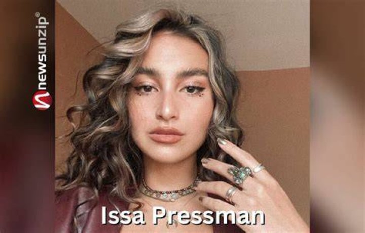 Manal Issa Wiki, Age, Husband, Height, Net Worth, Instagram & More