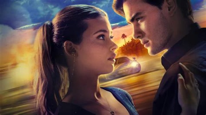 Secrets of Summer Actor Victor Varona Wiki, Age, Girlfriend & Height